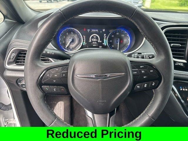 Chrysler Pacifica Touring 2023
