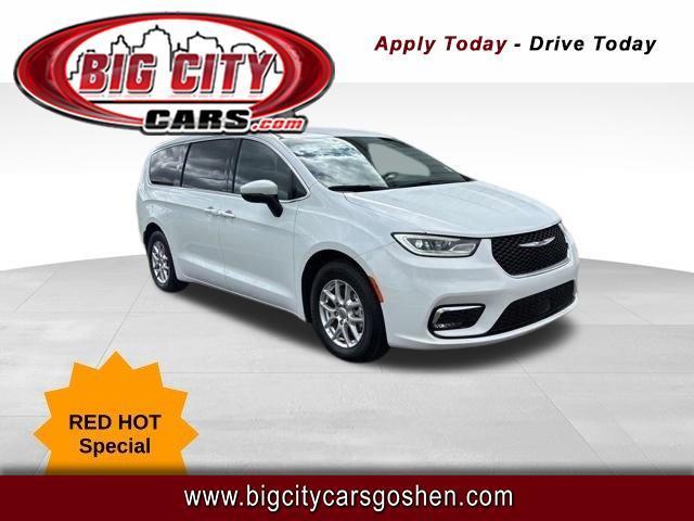 2023 Chrysler Pacifica Touring