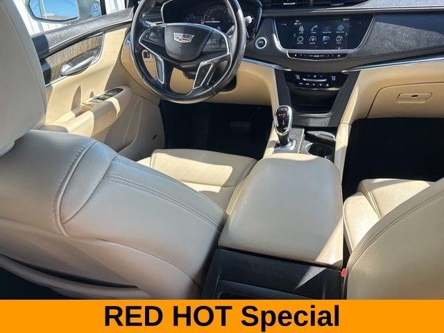 Cadillac XT5 Base 2019