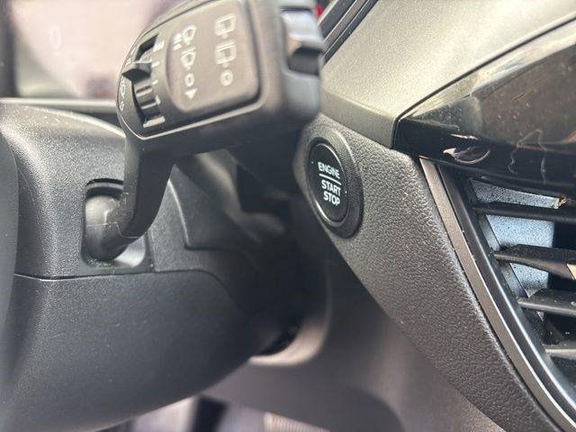 Ford Escape  2023