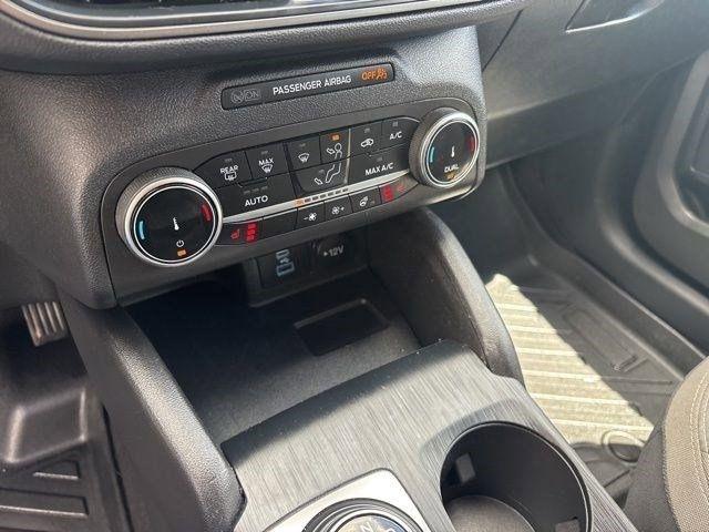 Ford Escape  2023