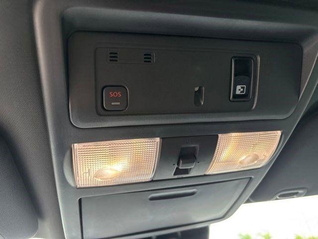 Nissan Titan  2021