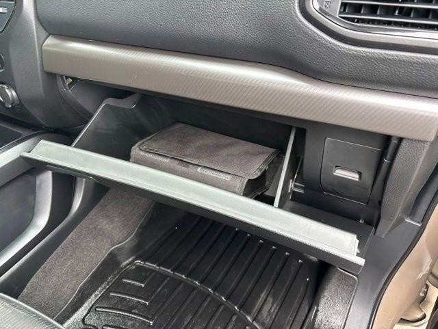 Nissan Titan  2021