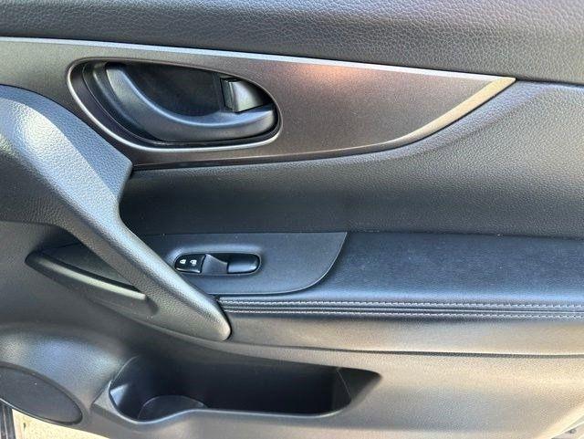Nissan Rogue Sport  2019