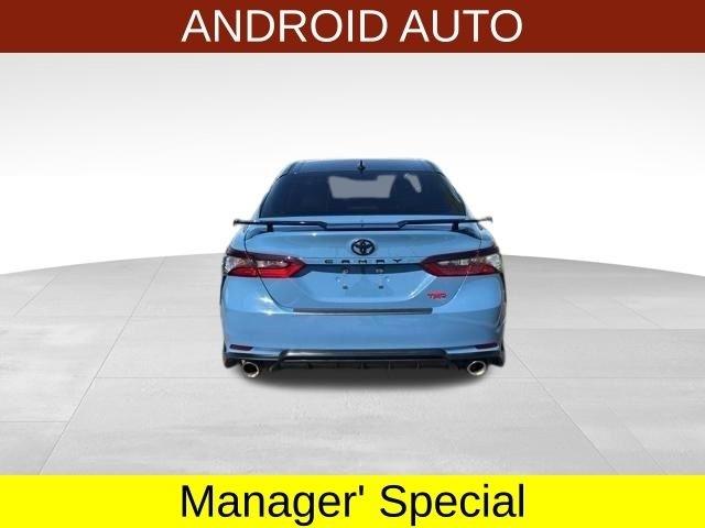 Toyota Camry  2022