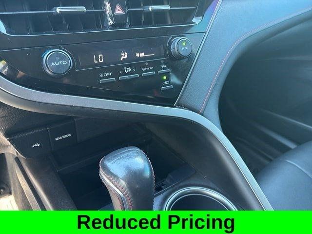 Toyota Camry  2022