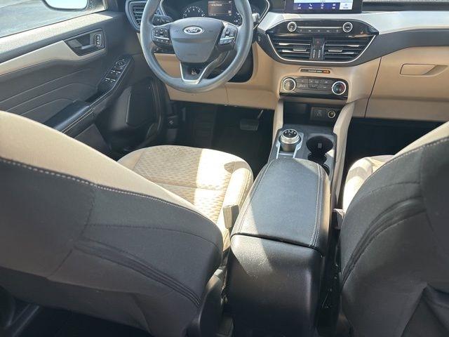 Ford Escape  2022