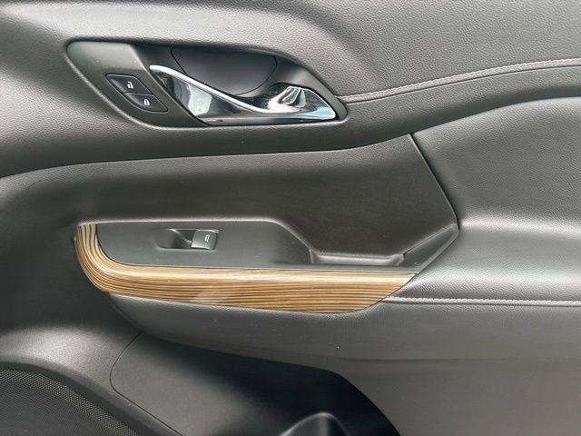 GMC Acadia  2023
