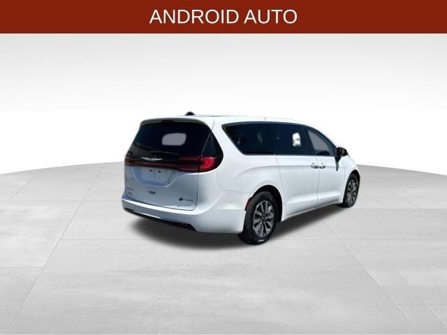 Chrysler Pacifica Hybrid  2023