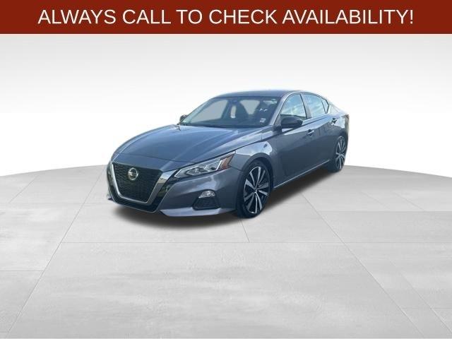 Nissan Altima  2022