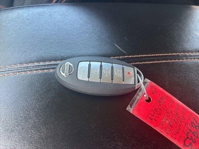 Nissan Altima  2022