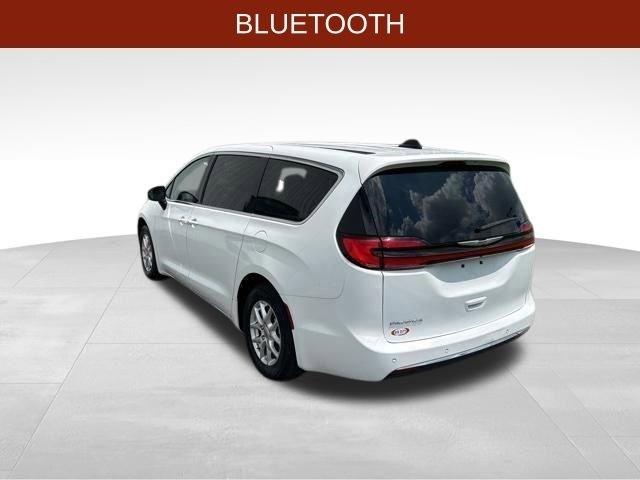 Chrysler Pacifica  2023