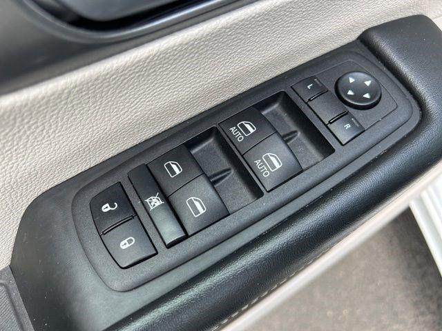 Chrysler Pacifica  2023