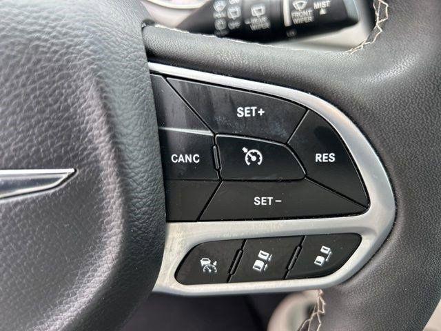 Chrysler Pacifica  2023