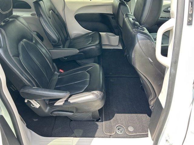 Chrysler Pacifica  2023