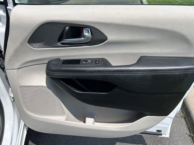Chrysler Pacifica  2023