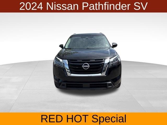 Nissan Pathfinder SV 4WD 2024