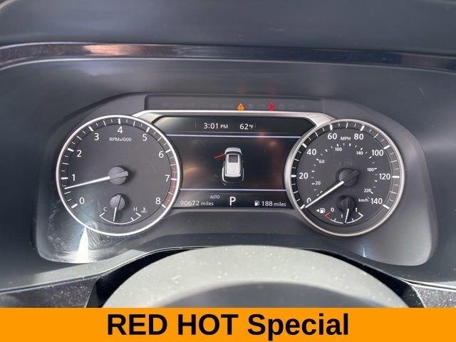 Nissan Pathfinder SV 4WD 2024