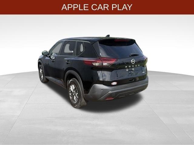 Nissan Rogue  2021