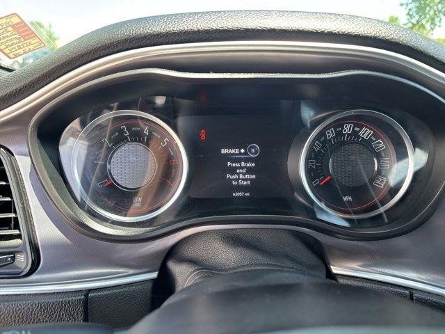 Dodge Challenger  2021