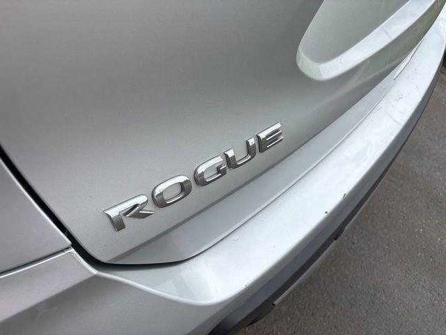 Nissan Rogue SV 2020
