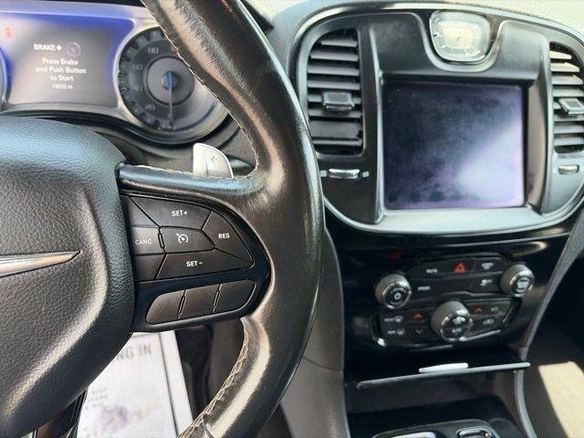 Chrysler 300  2020