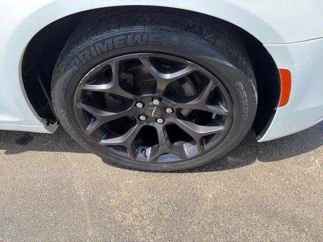 Chrysler 300  2020