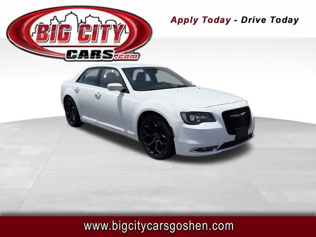 Chrysler 300  2020