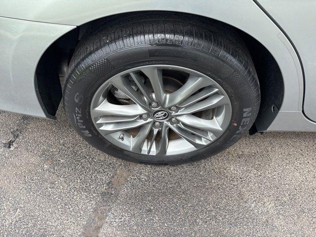 Toyota Camry  2017