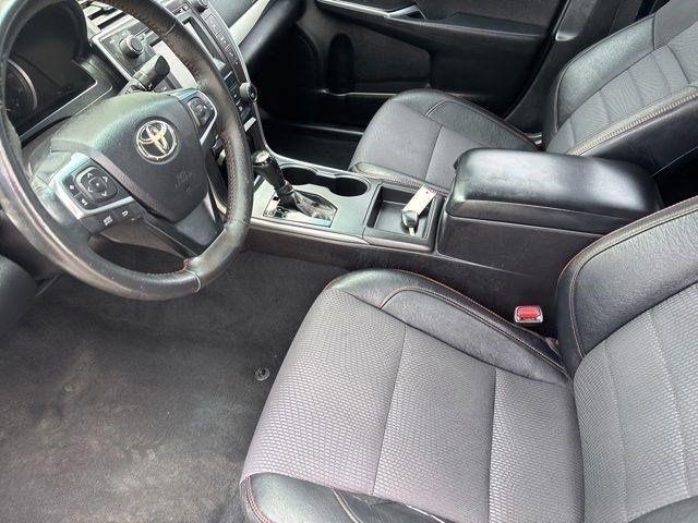 Toyota Camry  2017