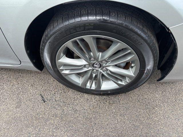 Toyota Camry  2017