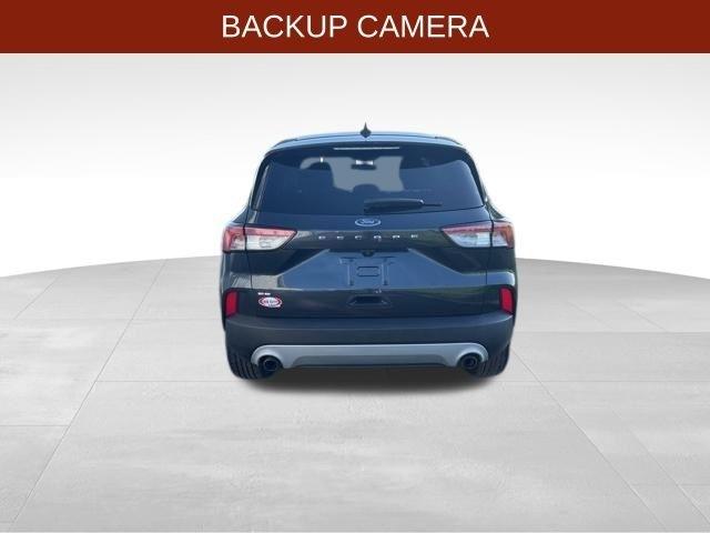 Ford Escape  2022