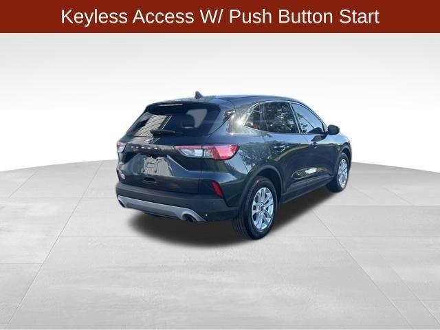 Ford Escape  2022