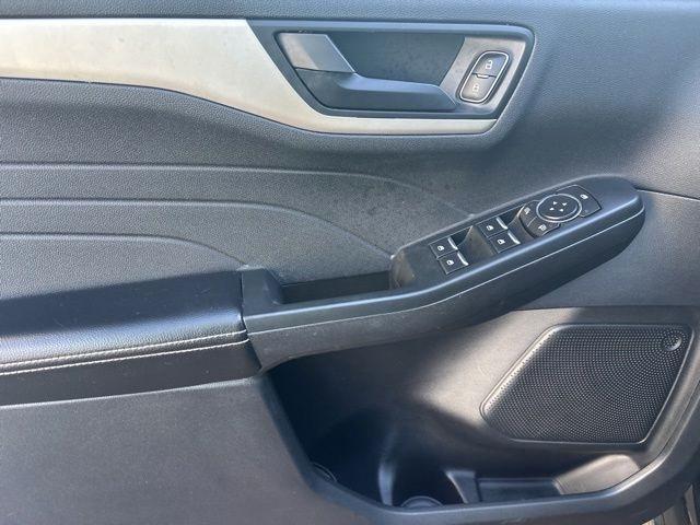 Ford Escape  2022
