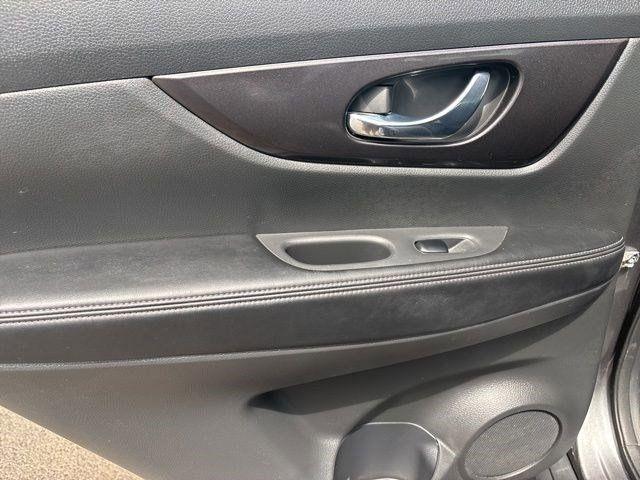 Nissan Rogue  2018