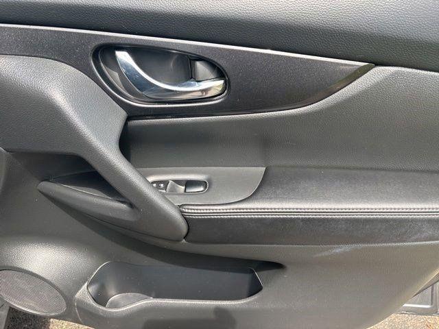 Nissan Rogue  2018