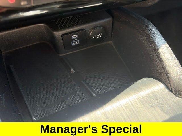 Ford Escape Titanium AWD 2022