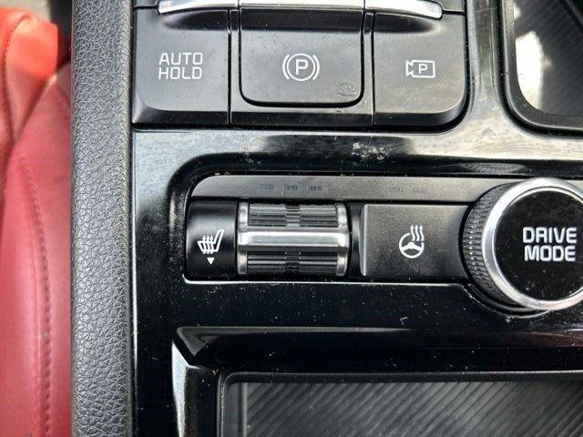 Kia K5  2025