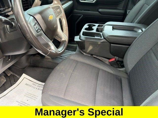 Chevrolet Silverado 1500 LT Crew Cab 4WD 2022