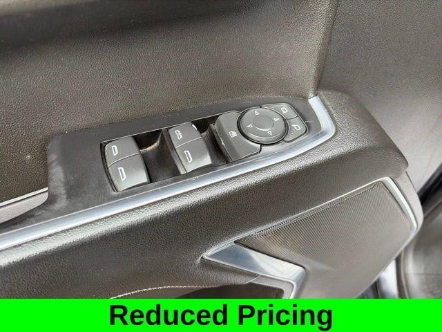 Chevrolet Silverado 1500 LT Crew Cab 4WD 2022