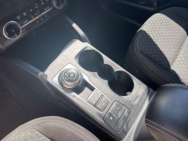 Ford Escape  2023