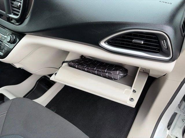 Chrysler Voyager  2022