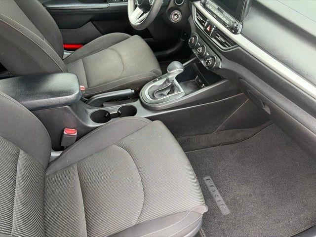 Kia Forte  2021