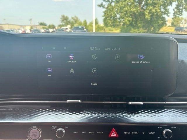 Kia Carnival  2022
