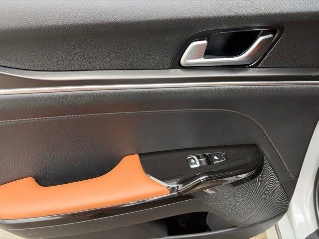 Kia K5  2023