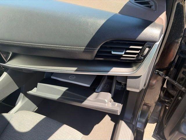 Nissan Rogue  2021