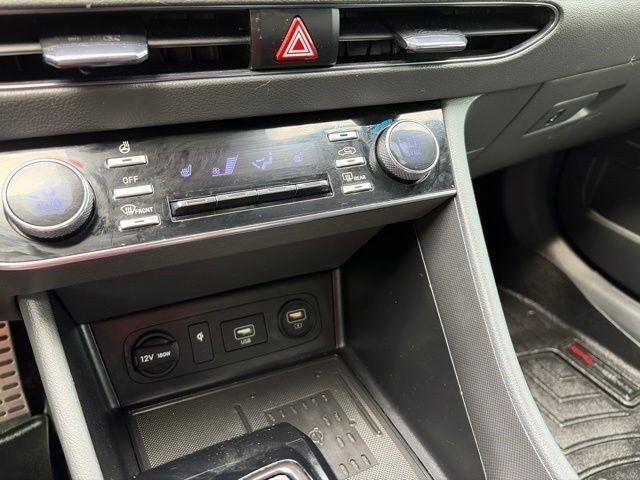 Hyundai Sonata  2022