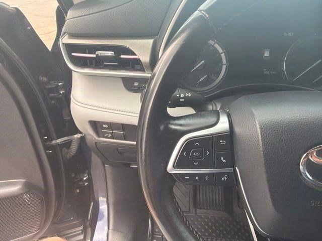 Toyota Highlander  2020