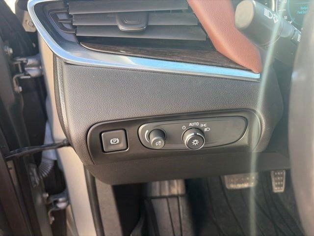 Buick Enclave  2018