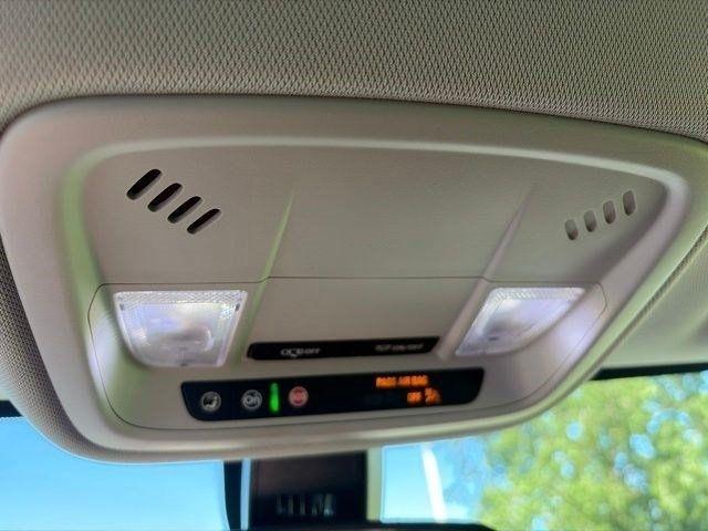 Chevrolet Traverse  2021